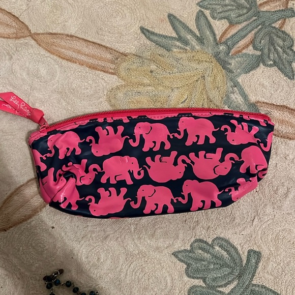 Lily Pulitzer zippered pouch - Picture 1 of 3